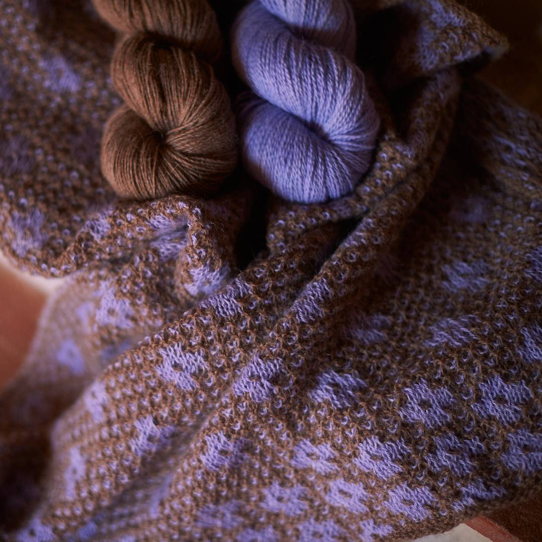 Pressed Flowers Shawl Lanivendole