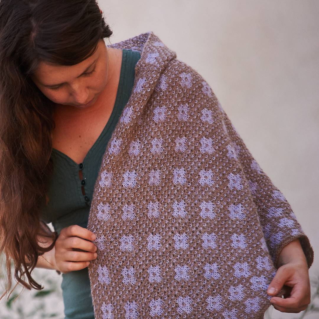 Pressed Flowers Shawl Lanivendole